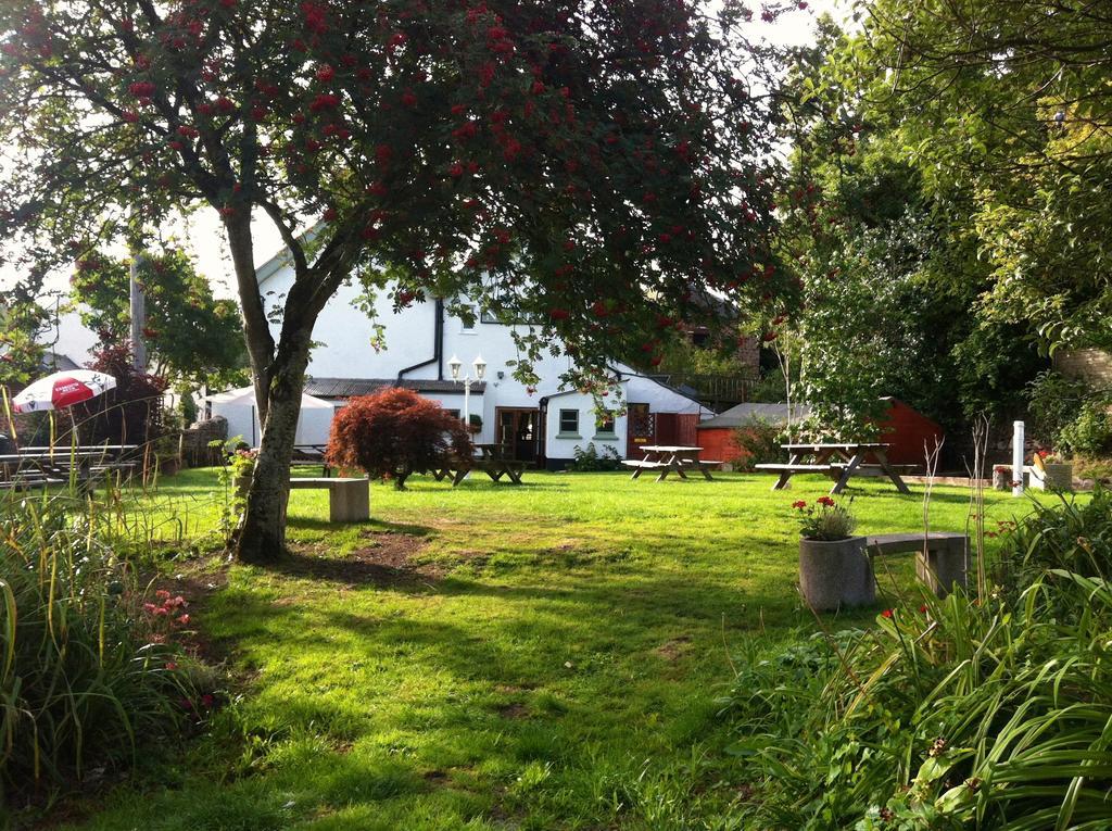 Notley Arms Inn Exmoor National Park Elworthy 外观 照片